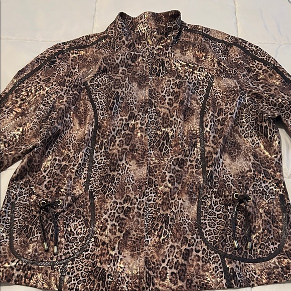 Chicos Zenergy  Leopard Print Jacket - Picture 2 of 5